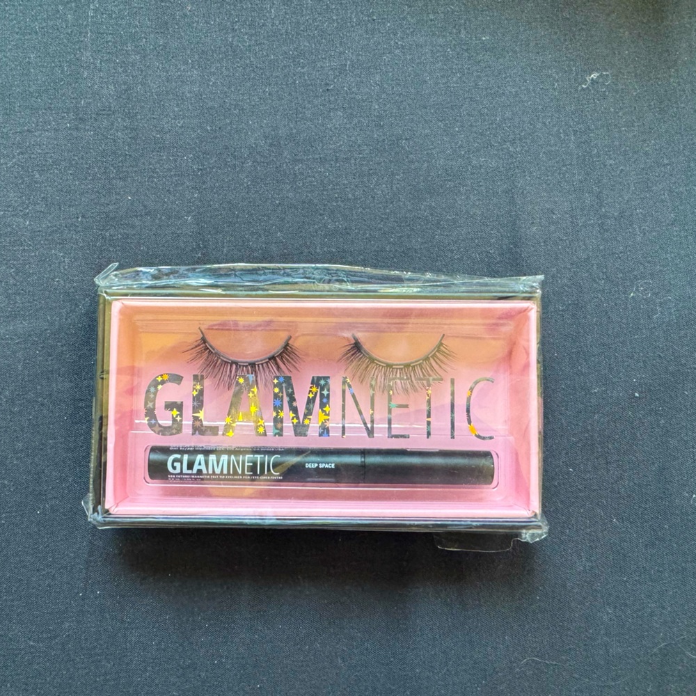 Glamnetic lash set
